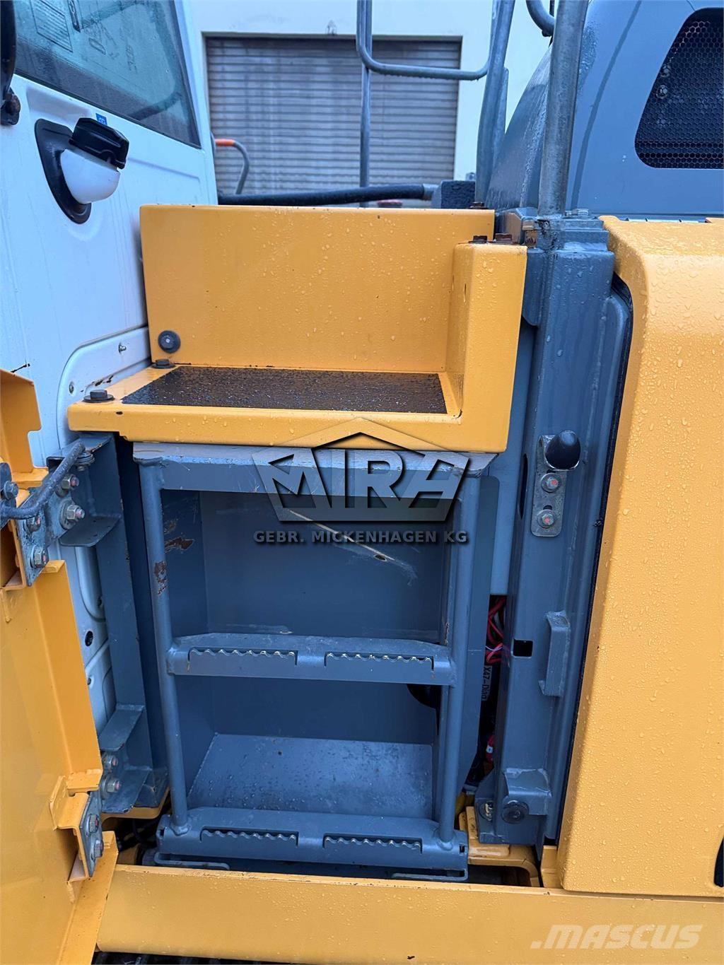 Liebherr R 922 LC Raupenbagger