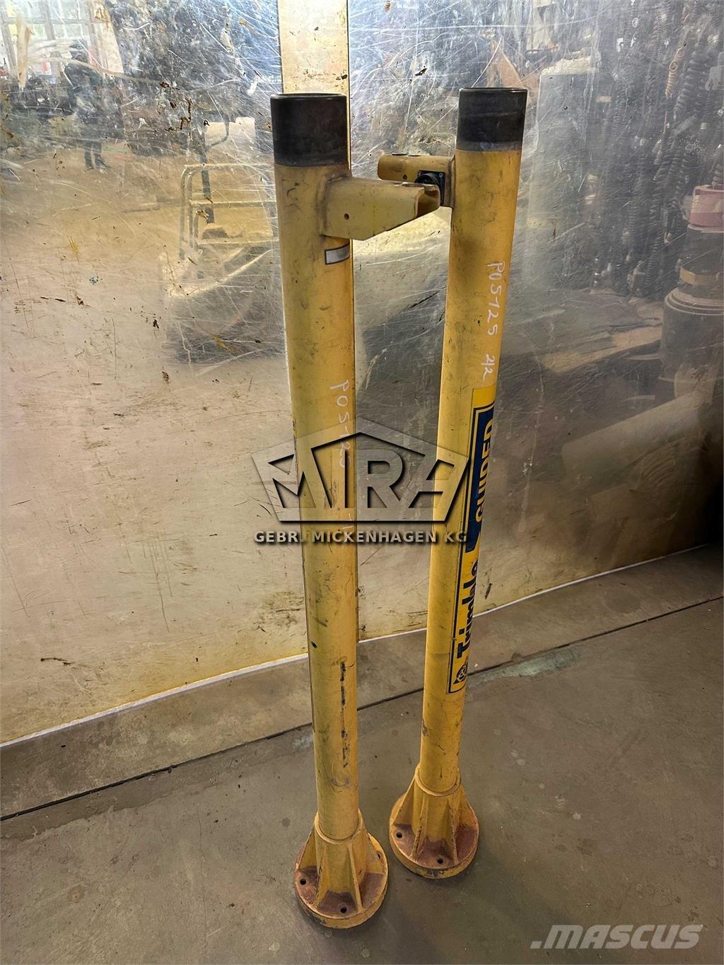 Trimble 2x Mast Sonstige Baumaschinen