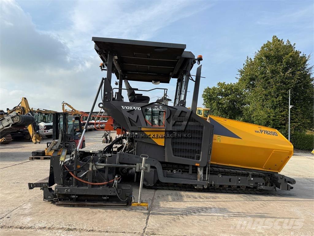 Volvo ABG P 7820 D Strassenfertiger