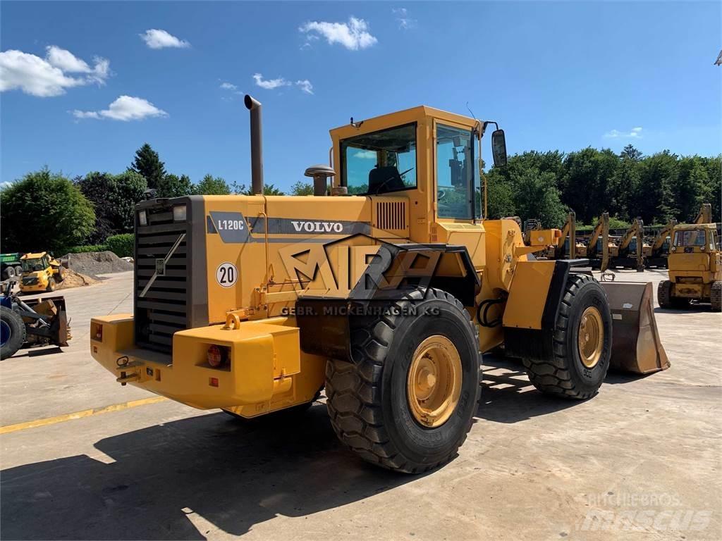Volvo L 120 C Radlader