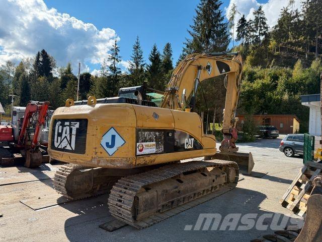 CAT 323D Raupenbagger