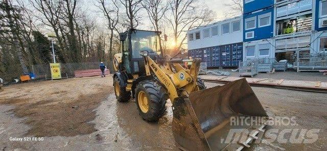 CAT 908M Radlader