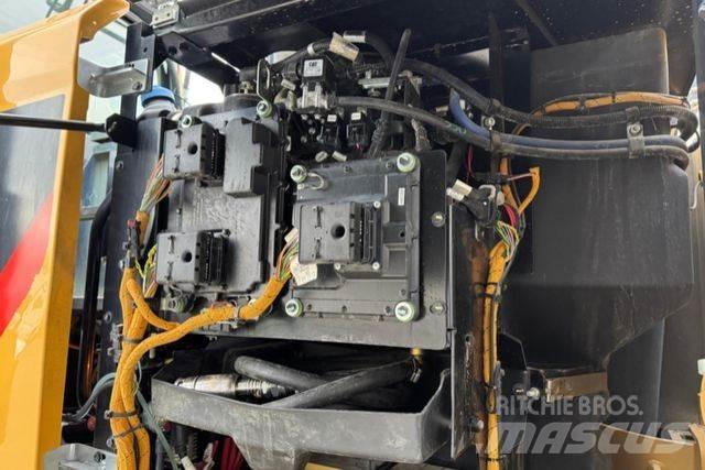 CAT | M320F Oilquick Sonstige Baumaschinen