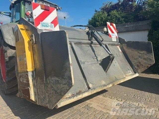  Fräse Stehr SBF 24 Strassenfertiger