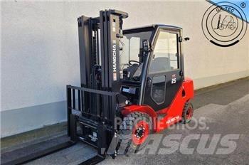 Hangcha CPCD25-XH7F Dieselstapler