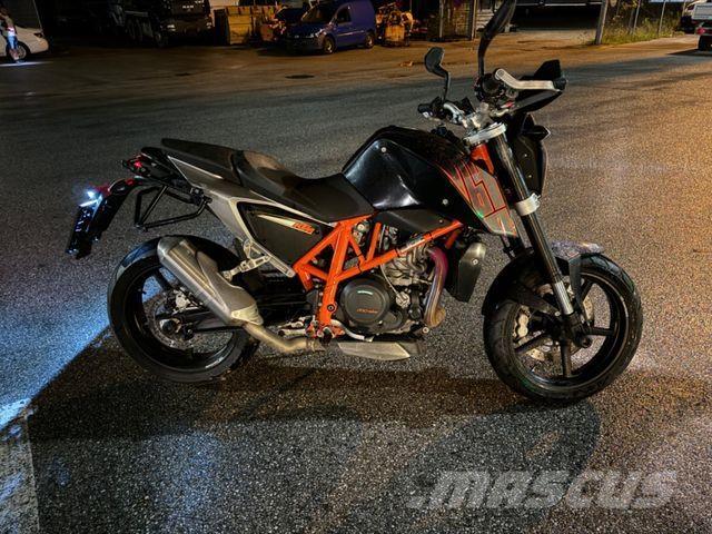KTM 690 DUKE Andere Fahrzeuge