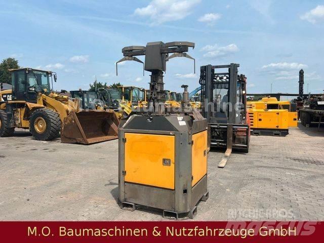  Lichtmastgenerator / Sonstige Baumaschinen
