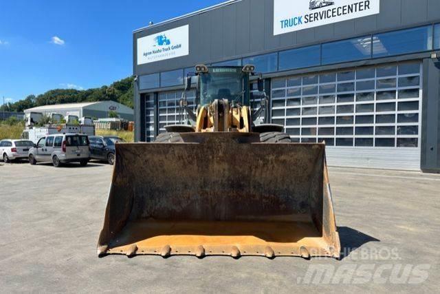 Liebherr 586 2plus2 Sonstige Baumaschinen