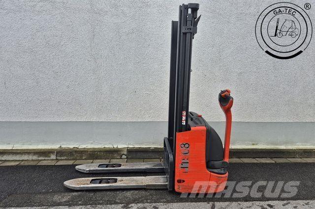 Linde L12 Hochhub-Kommissionierer