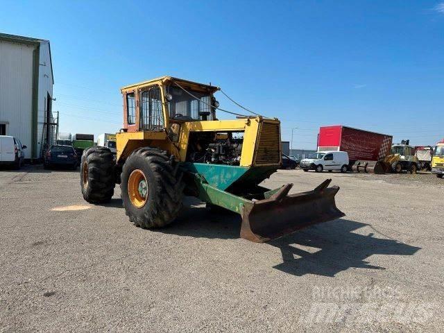 LKT 120 4x4 VIN 983 Harvester