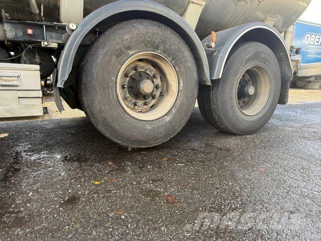  Maisonneuv 25.000L Tankauflieger