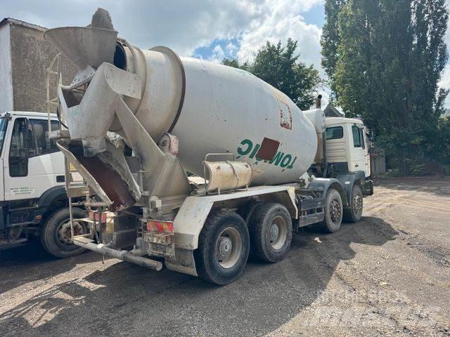 MAN 32.364 8x4 10m³ Betonmischer