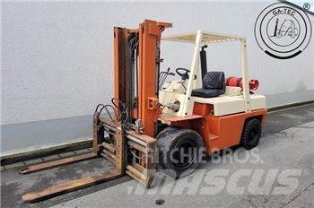 Nissan BF03A35U Gasstapler