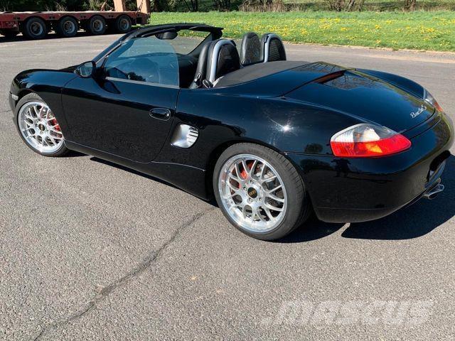 Porsche Boxster S PKWs