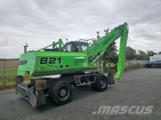 Sennebogen 821M Sonstige Baumaschinen