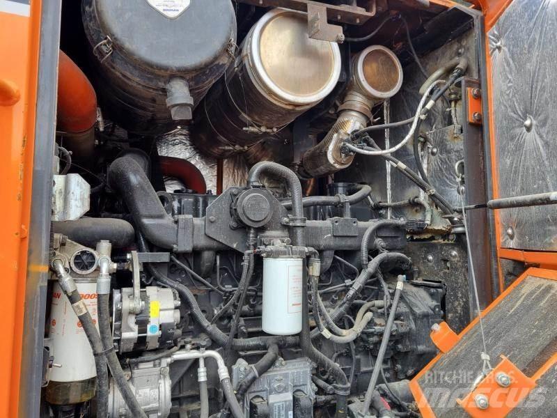 Doosan DL300 Radlader