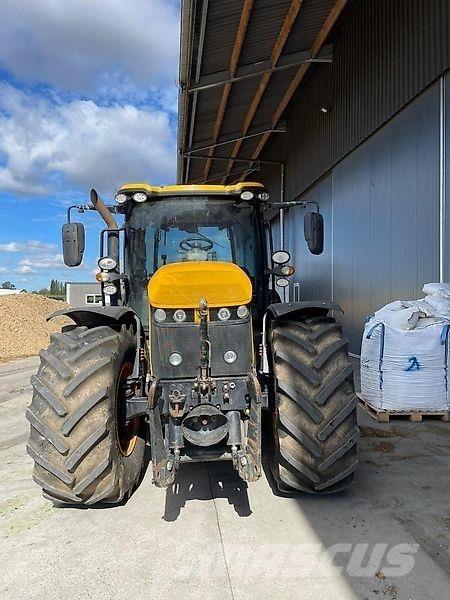 JCB Fastrac 4220 Traktoren