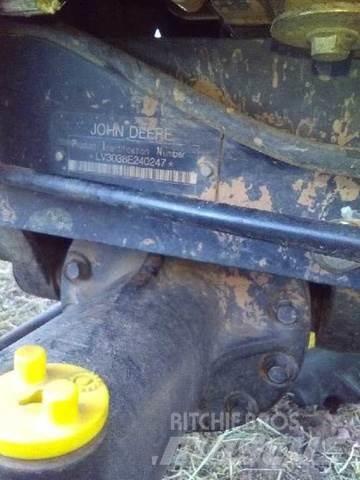 John Deere 3038E Sonstige Baumaschinen