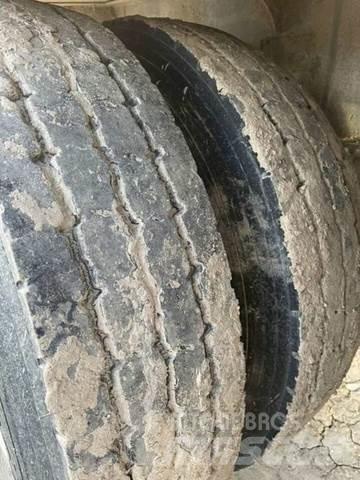 SmithCo Side Dump Andere Anhänger