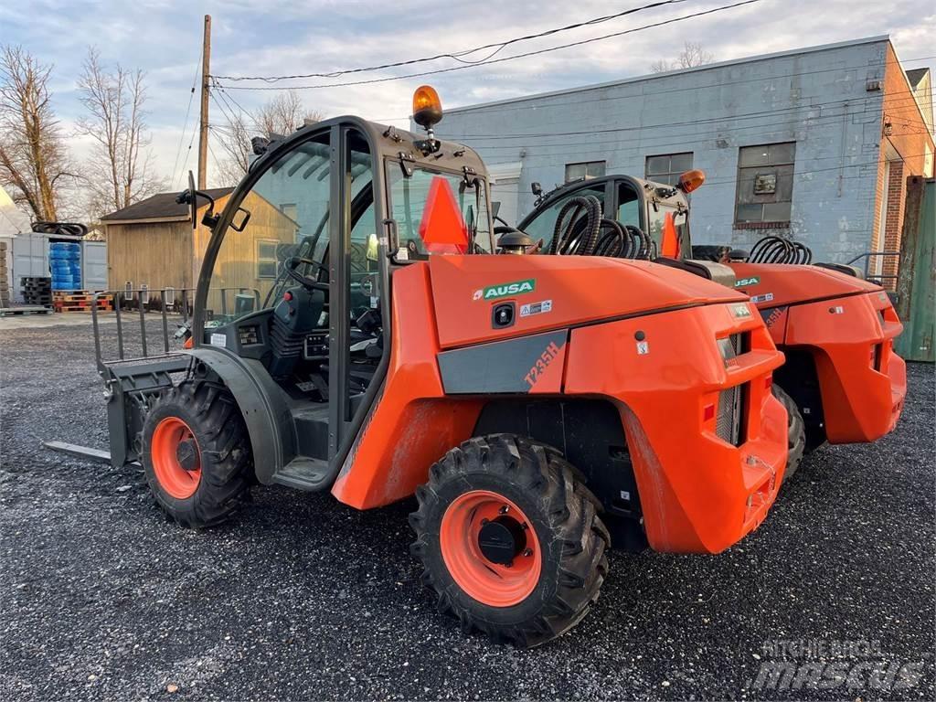 Ausa T235H Teleskoplader