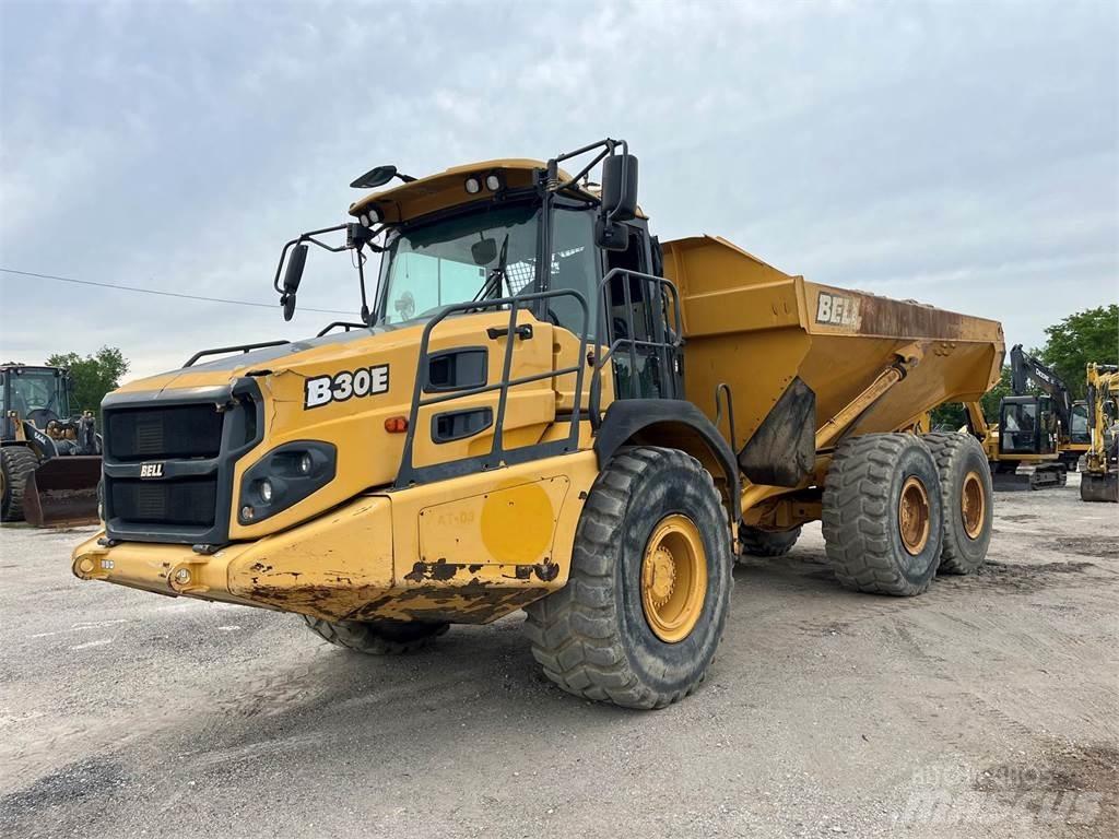 Bell B30E Dumper - Knickgelenk