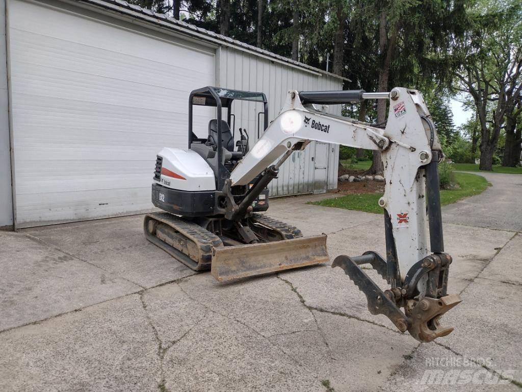 Bobcat E42 Minibagger < 7t