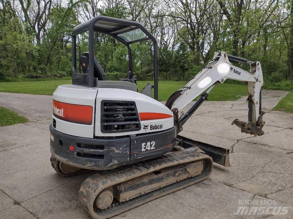 Bobcat E42 Minibagger < 7t