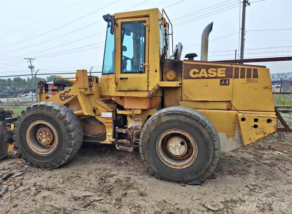CASE 621 Radlader