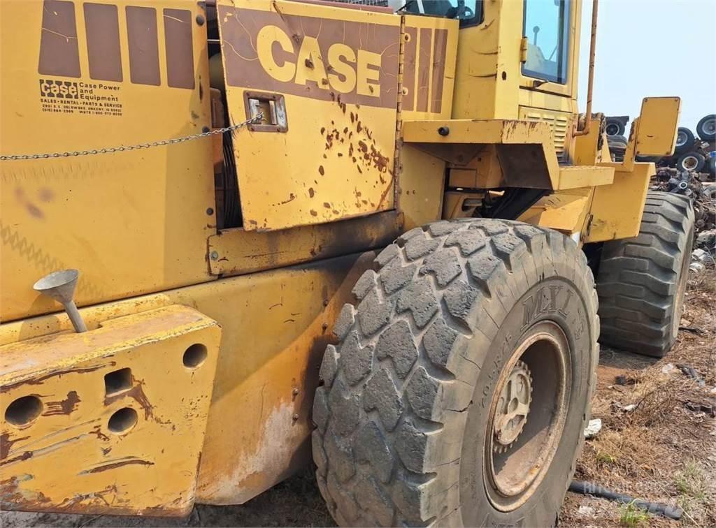 CASE 621 Radlader