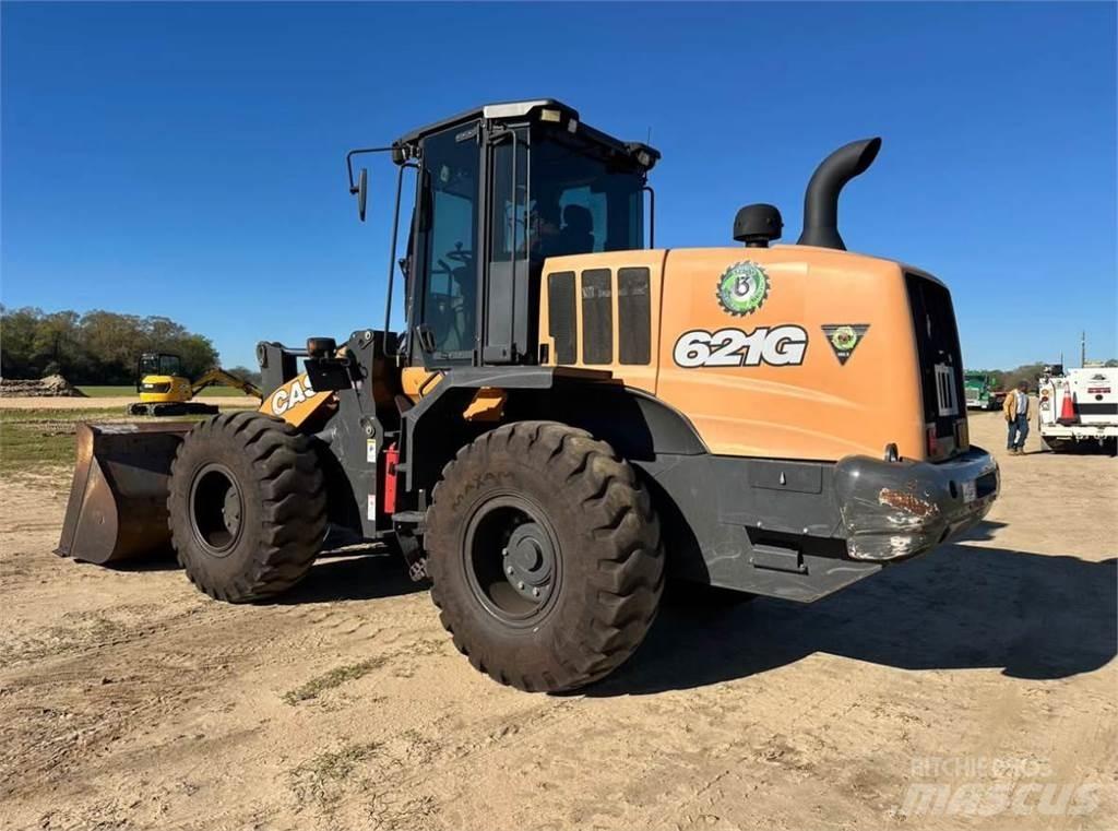 CASE 621G Radlader