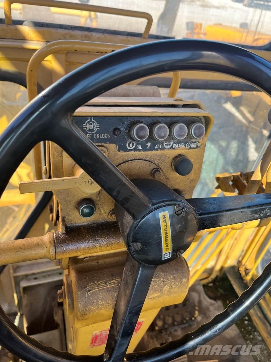 CAT 120G Grader