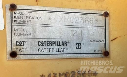 CAT 12H Grader