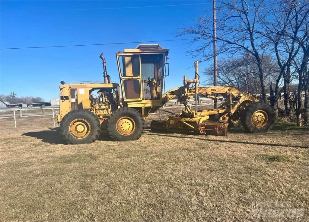 CAT 130G Grader