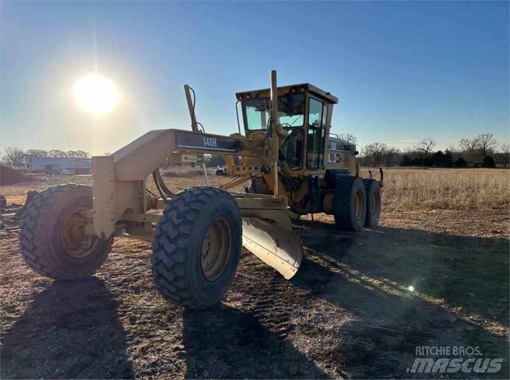 CAT 140H Grader