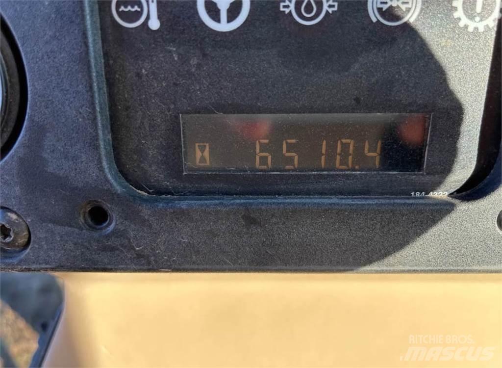 CAT 140H Grader