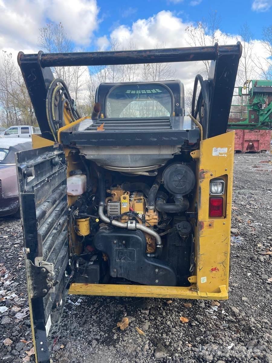 CAT 262D Kompaktlader