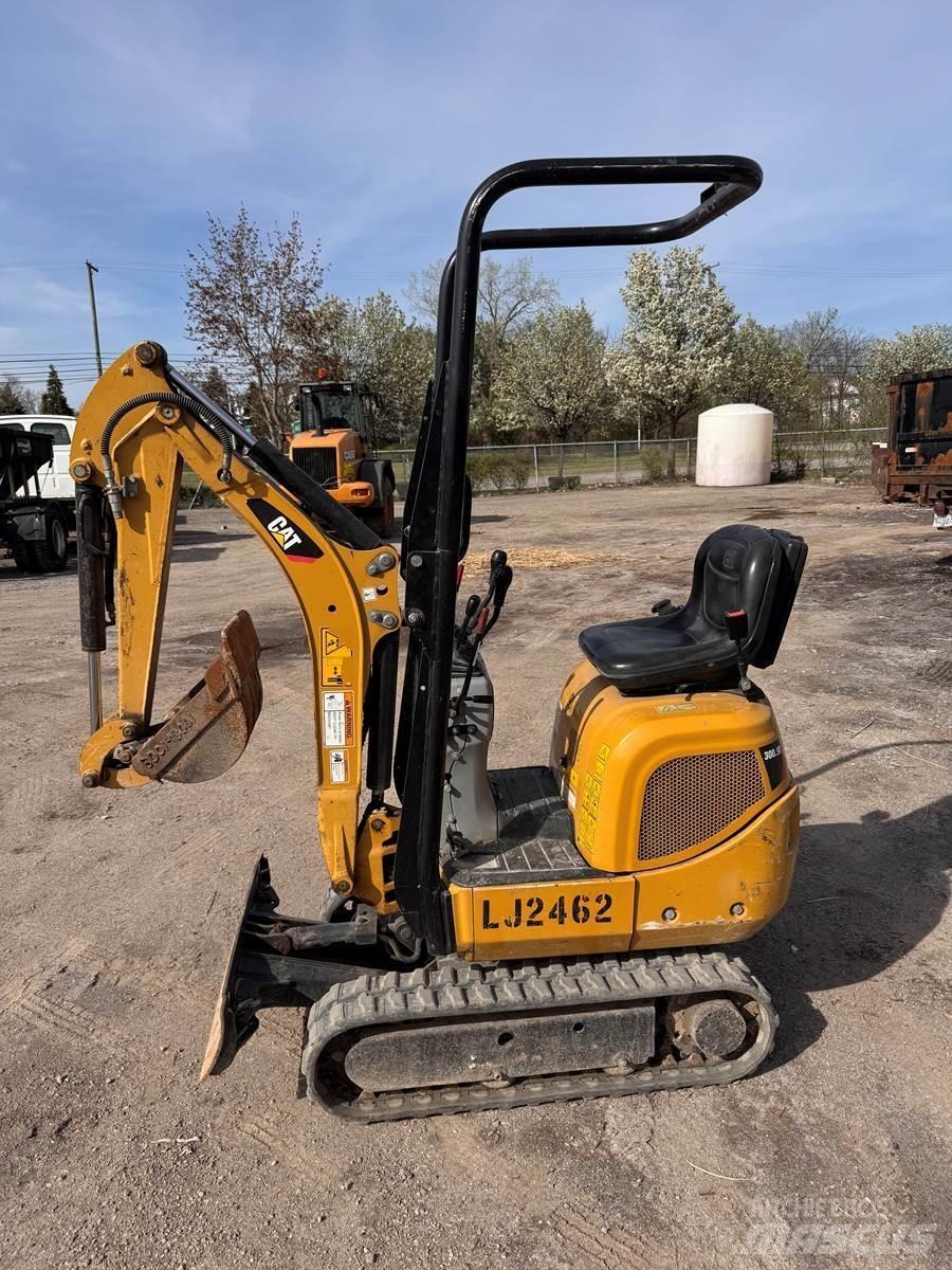 CAT 300.9D Minibagger < 7t