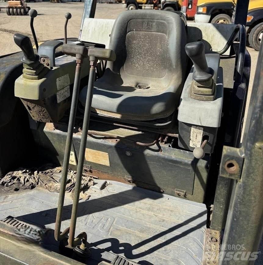 CAT 302.5 Minibagger < 7t