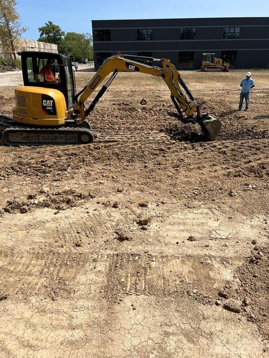 CAT 305 Minibagger < 7t