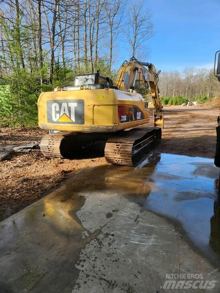 CAT 320DL Raupenbagger