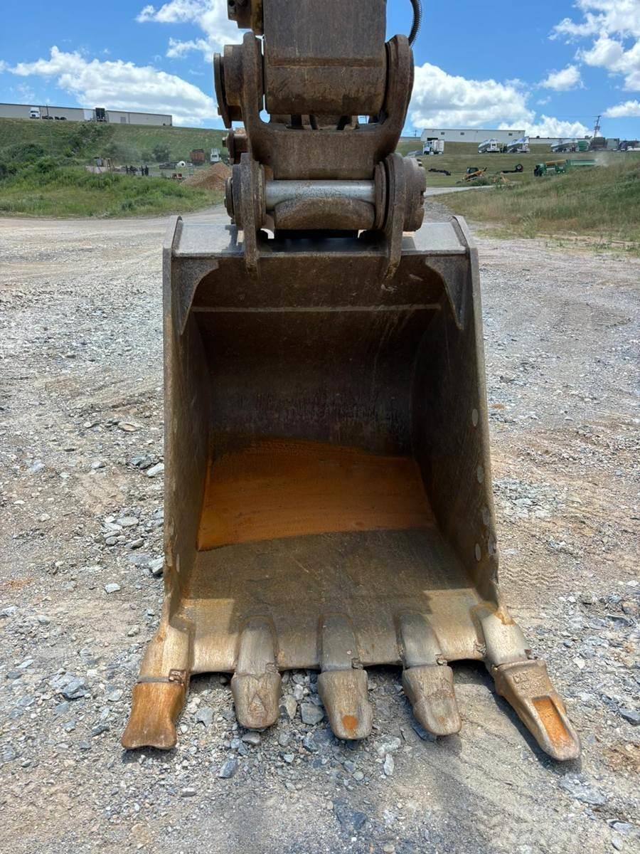 CAT 330DL Raupenbagger