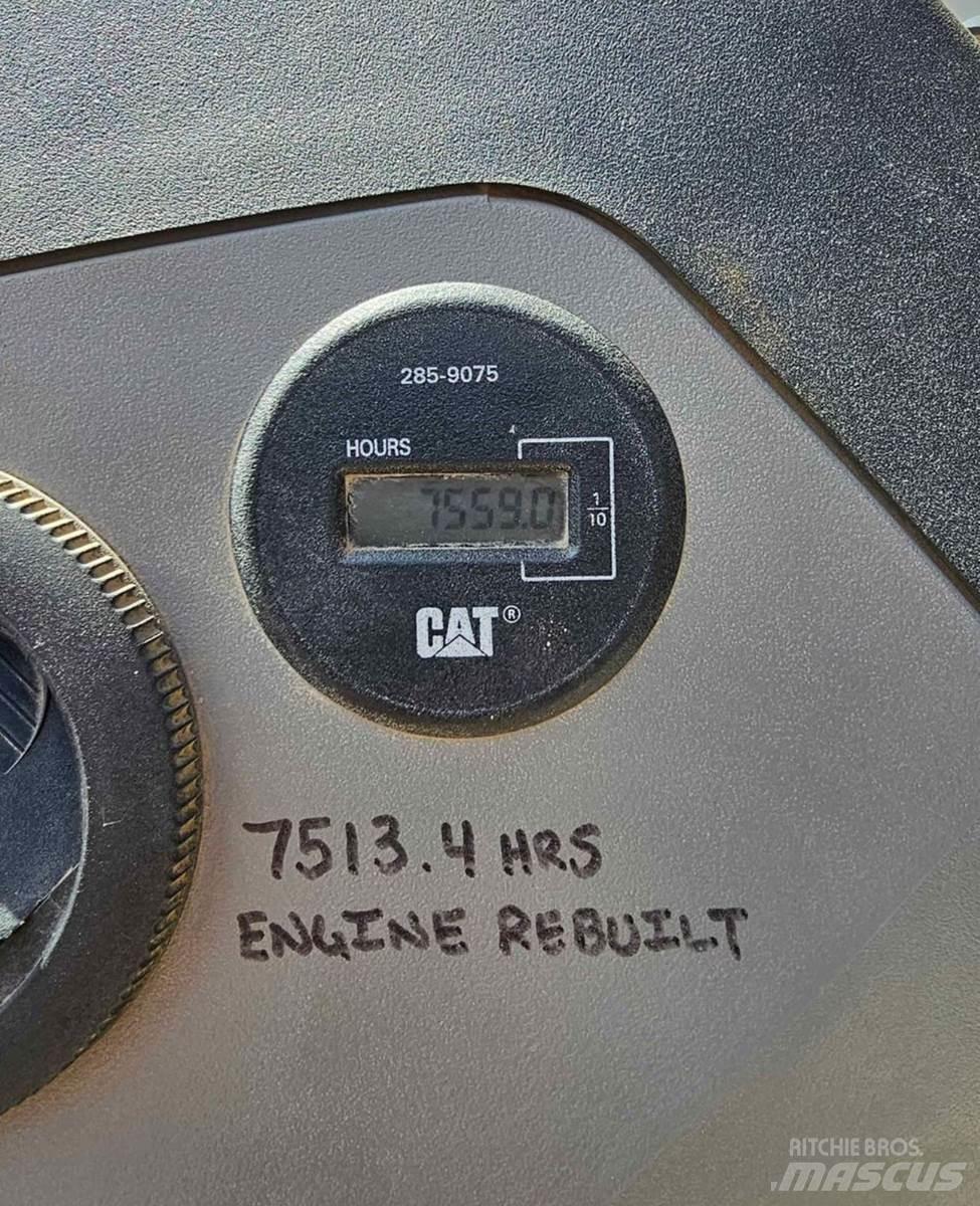 CAT 420E Baggerlader