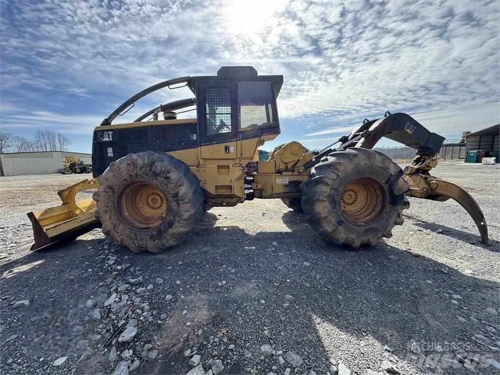 CAT 525B Stammholzschlepper