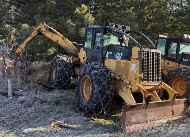CAT 525C Stammholzschlepper