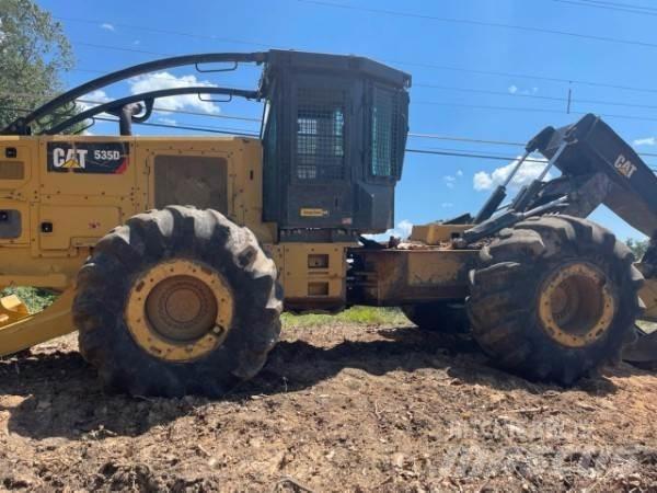 CAT 525D Stammholzschlepper