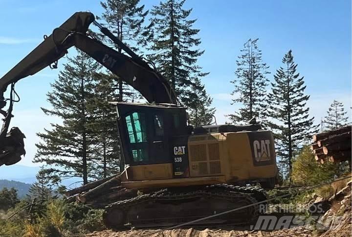 CAT 538 Krane und Lader