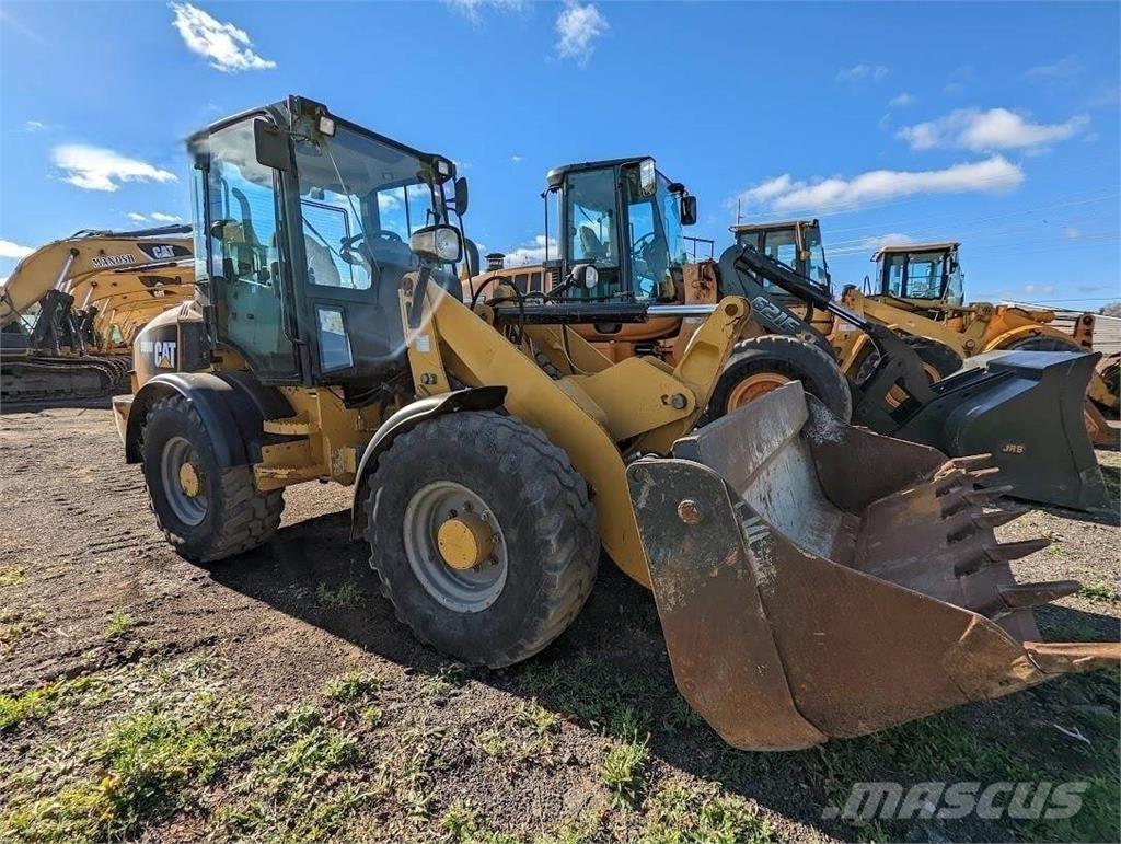 CAT 908M Radlader