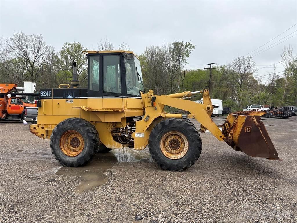 CAT 924F Radlader
