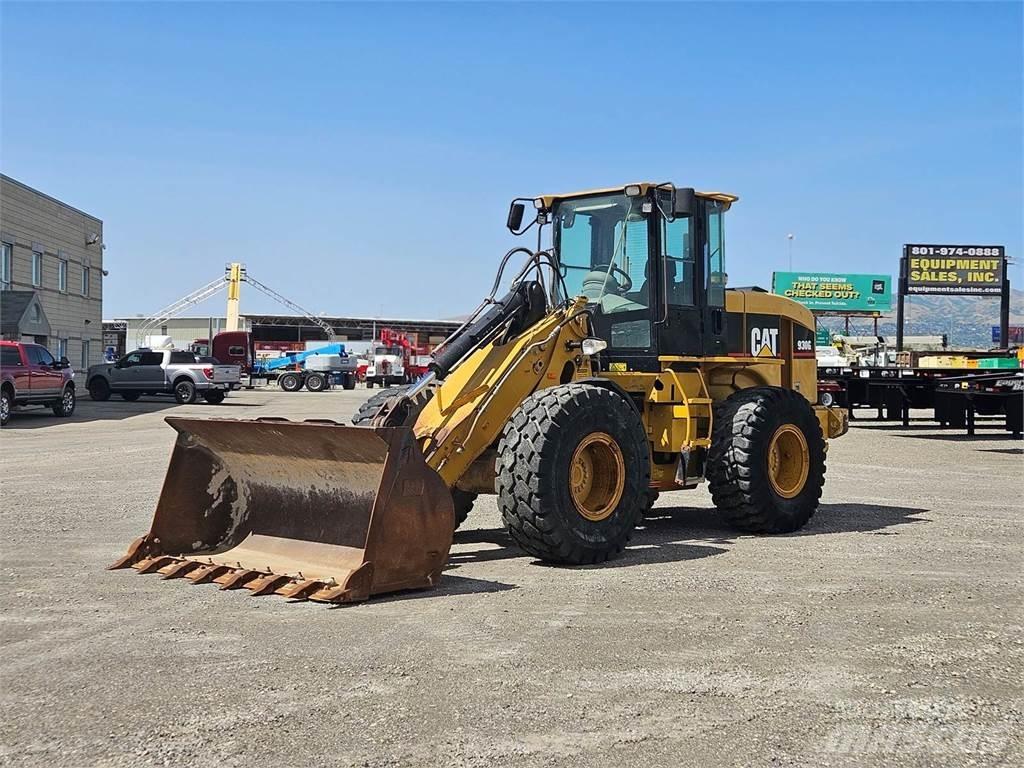 CAT 930G Radlader