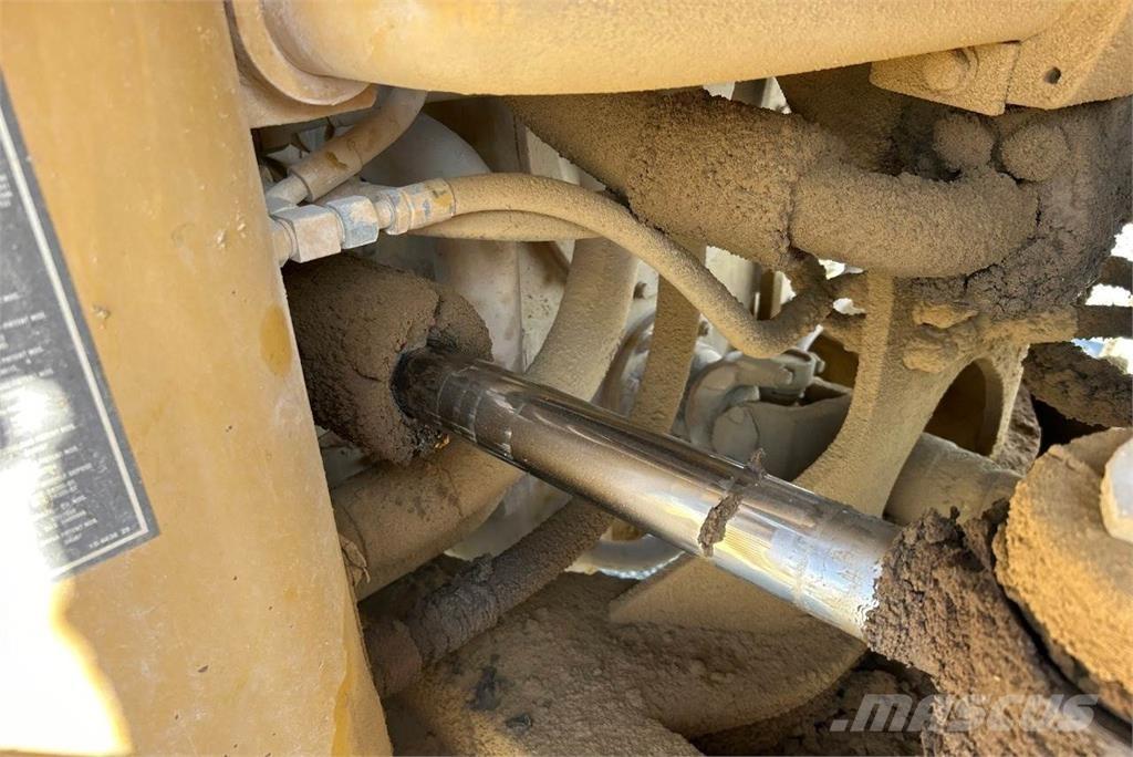 CAT 966G Radlader